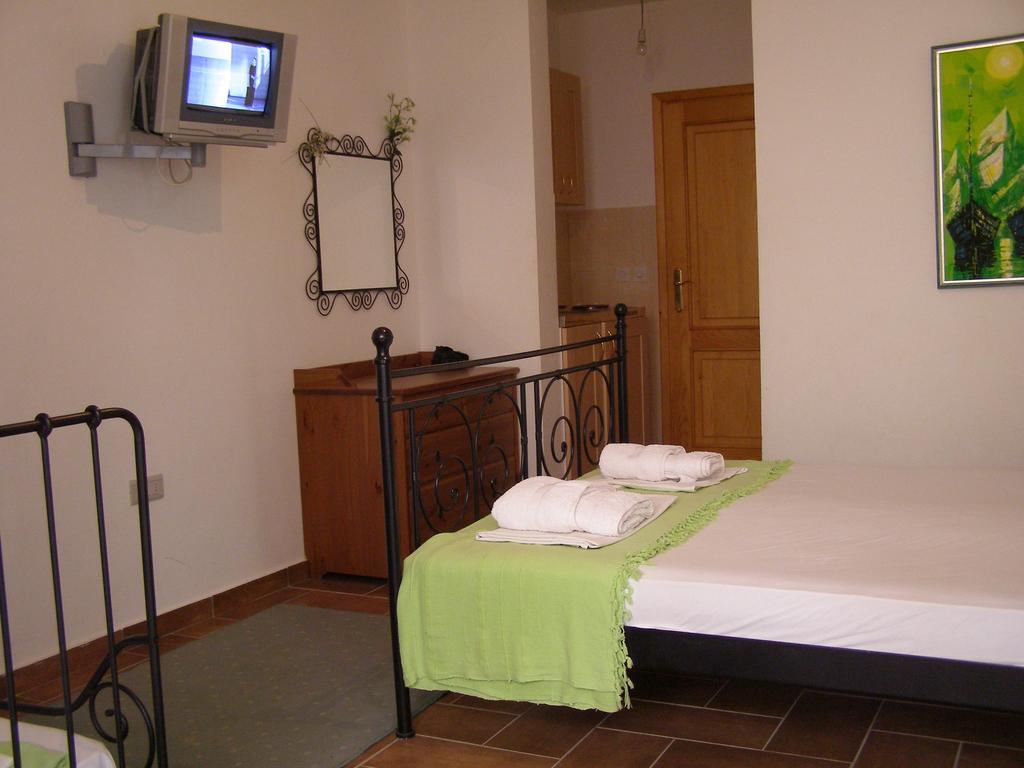 Palastura Apartments Ulcinj Quarto foto
